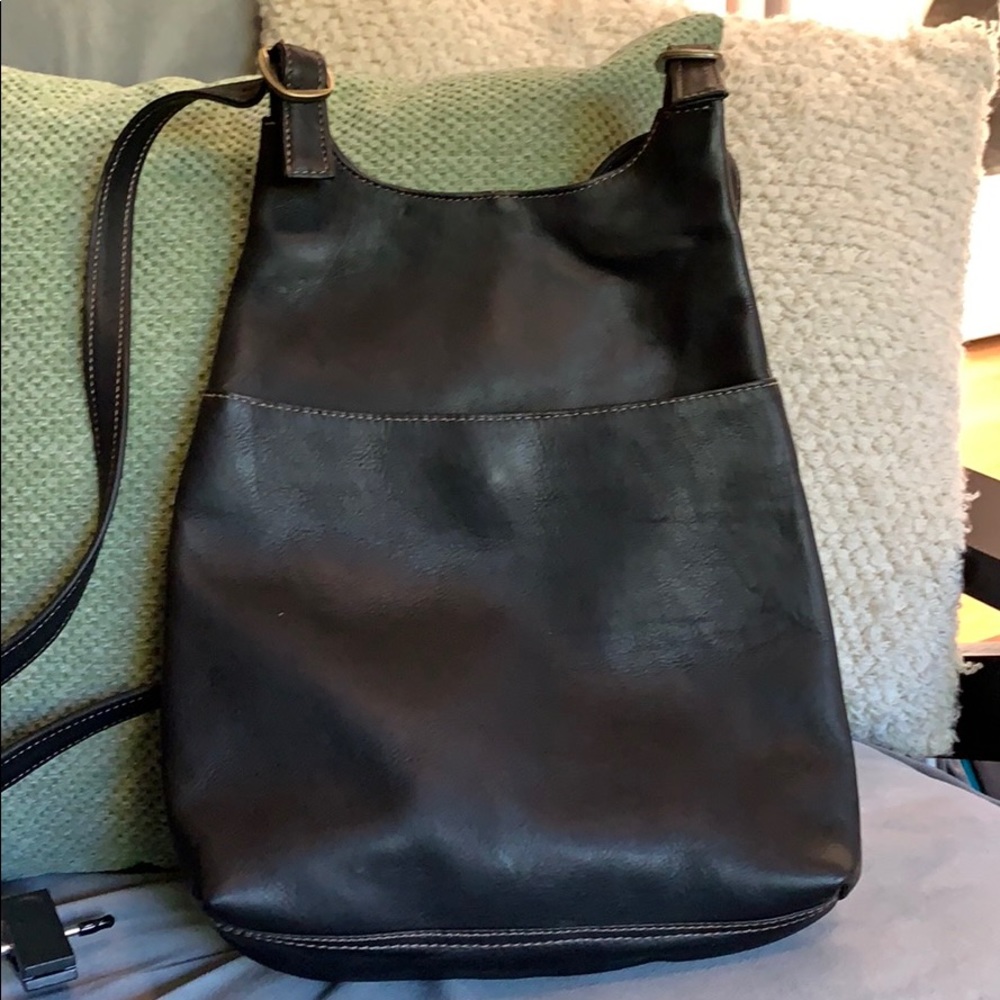 Leather backpack bag, front pocket, back zipper